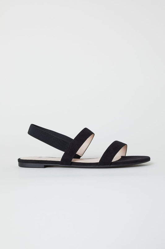 Sandalias bajas color negro de gamuza