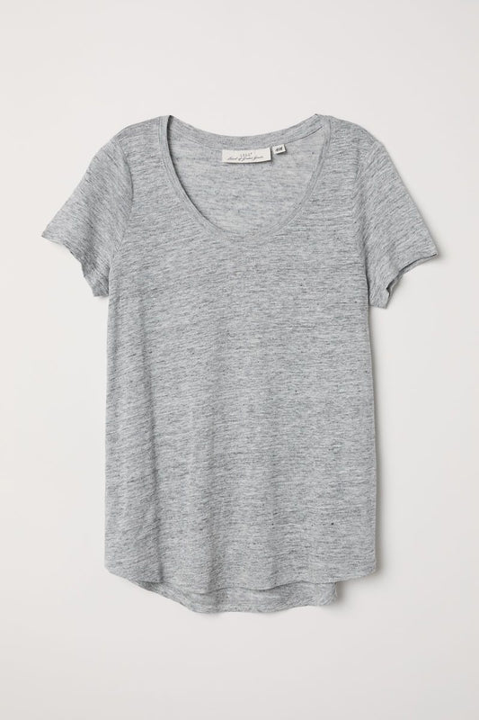 playera básica gris