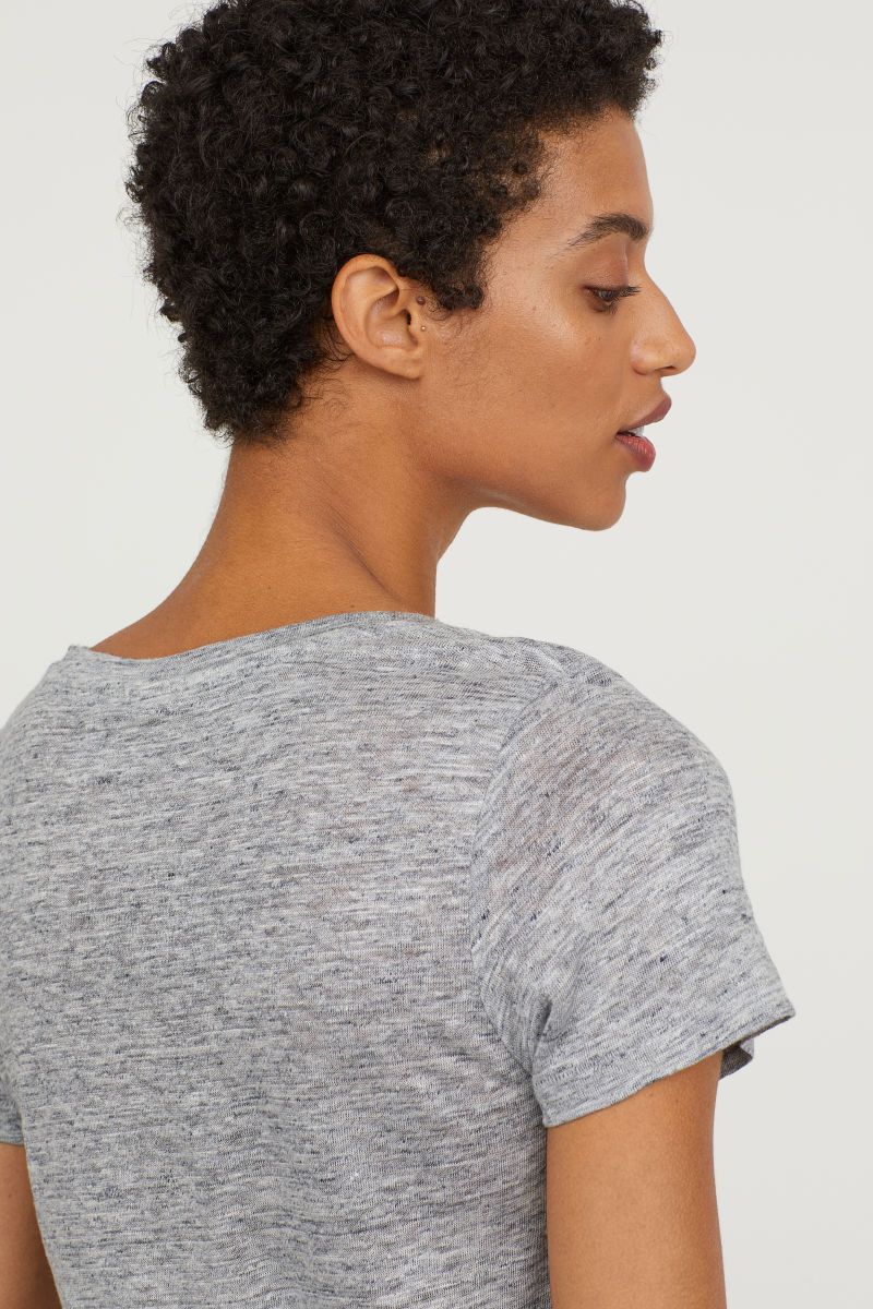 playera básica gris